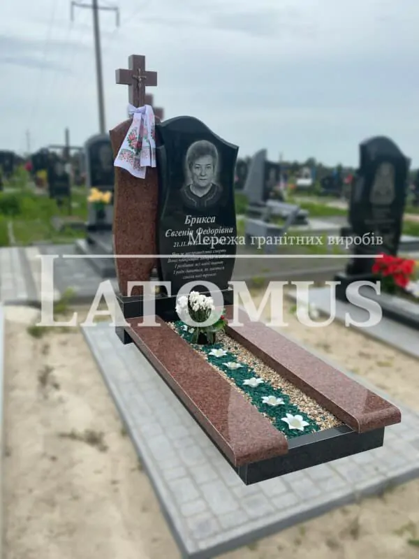Ексклюзивний одинарний памятник з граніту