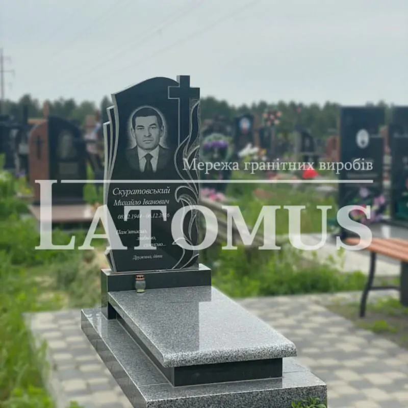Ексклюзивний одинарний памятник з граніту