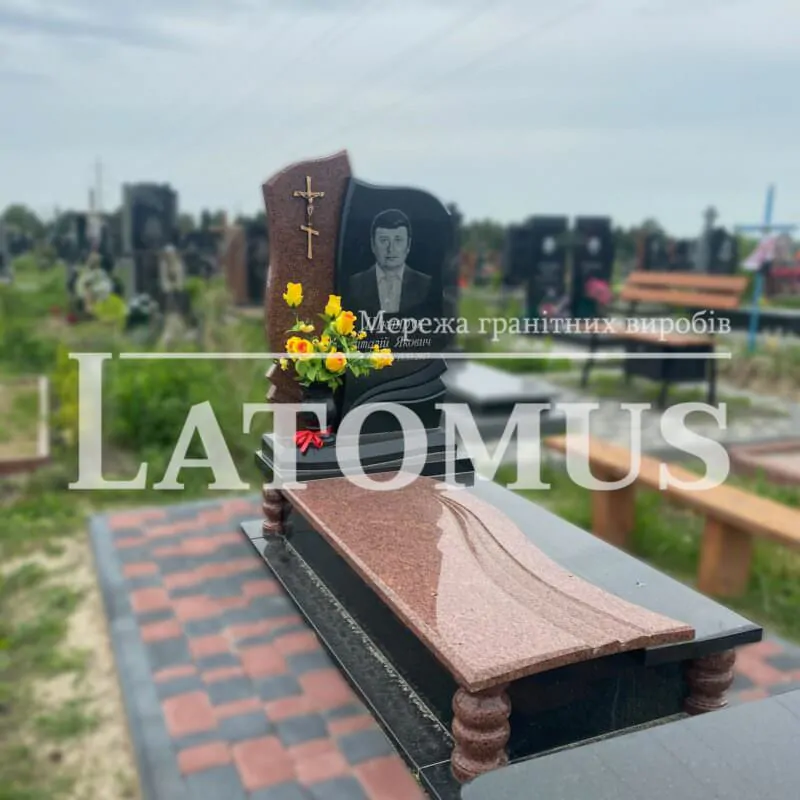 Ексклюзивний одинарний памятник з граніту