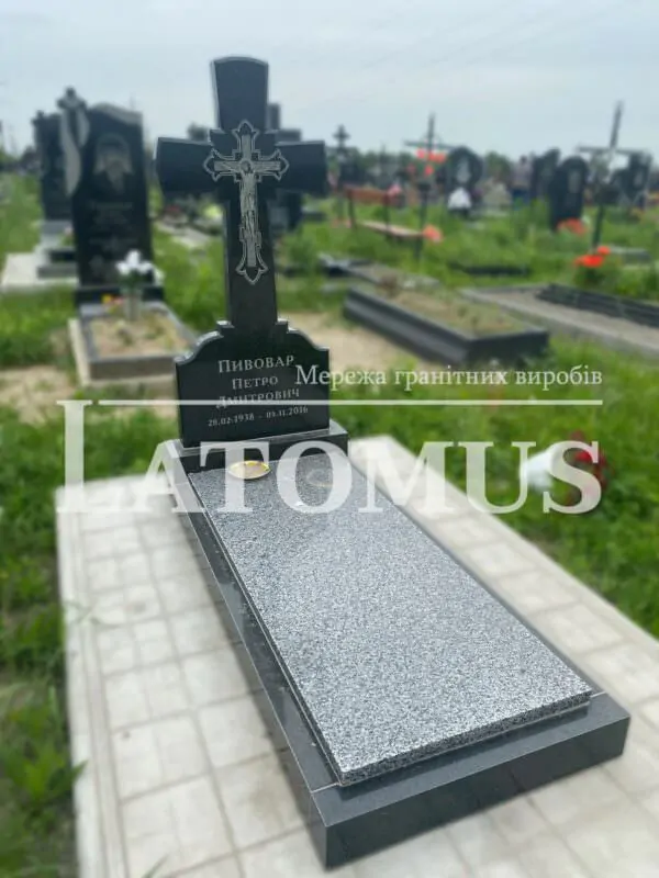 Ексклюзивний одинарний памятник з граніту