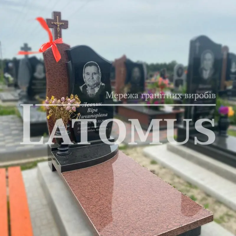 Ексклюзивний одинарний памятник з граніту