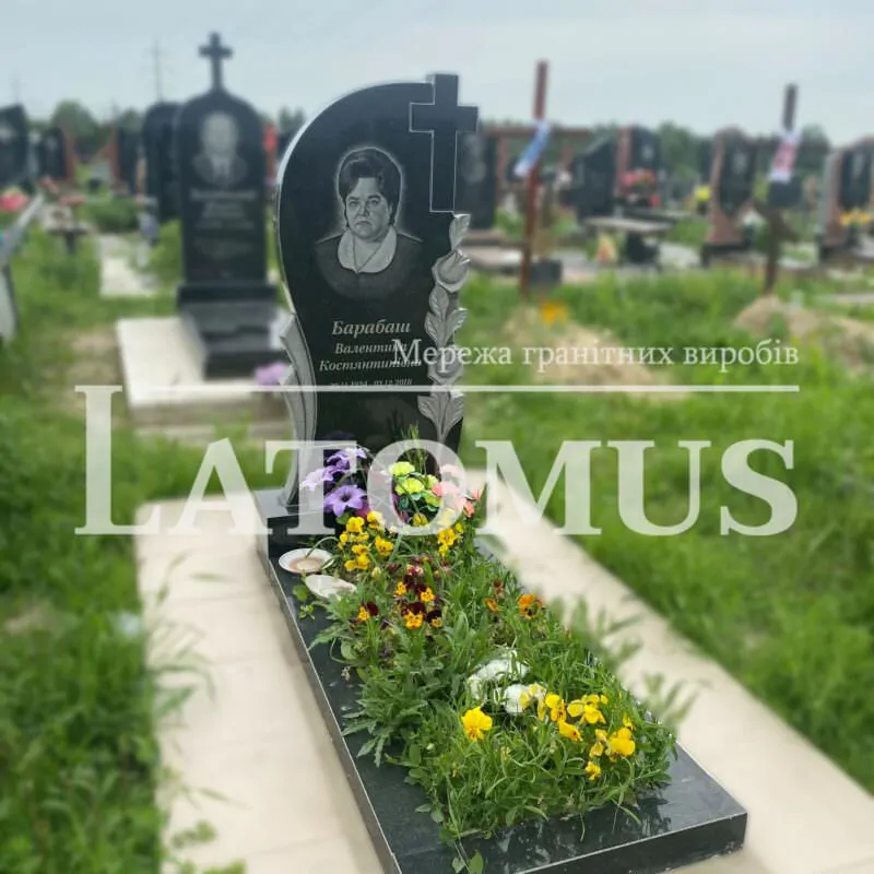 Ексклюзивний одинарний памятник з граніту