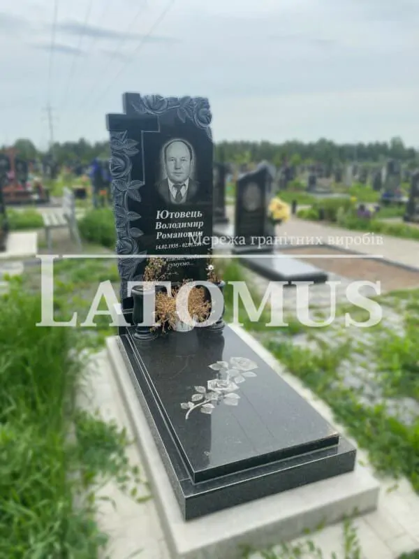 Ексклюзивний одинарний памятник з граніту