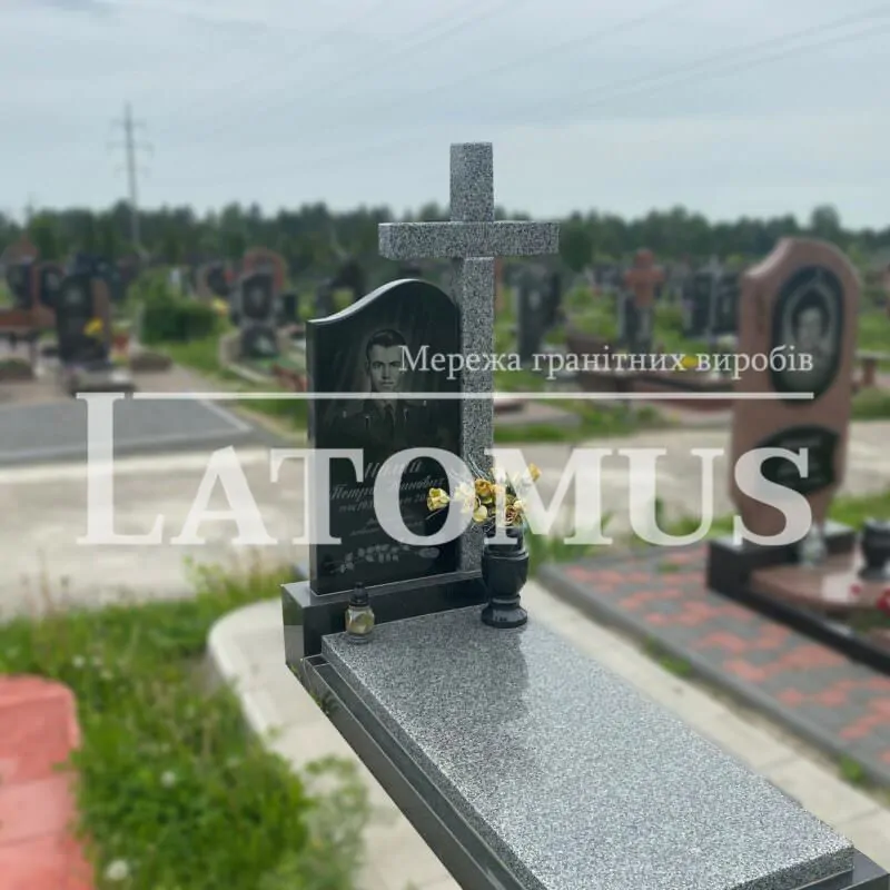 Ексклюзивний одинарний памятник з граніту