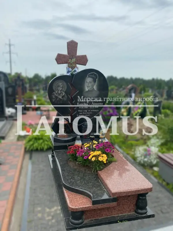 Ексклюзивний одинарний памятник з граніту