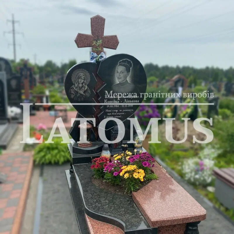 Ексклюзивний одинарний памятник з граніту
