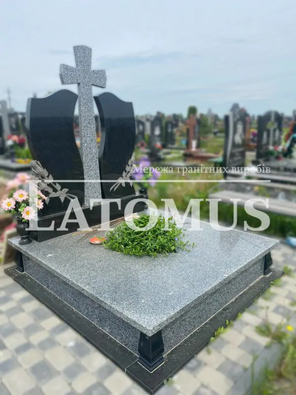 Ексклюзивний подвійний памятник з граніту