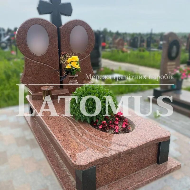 Ексклюзивний подвійний памятник з граніту