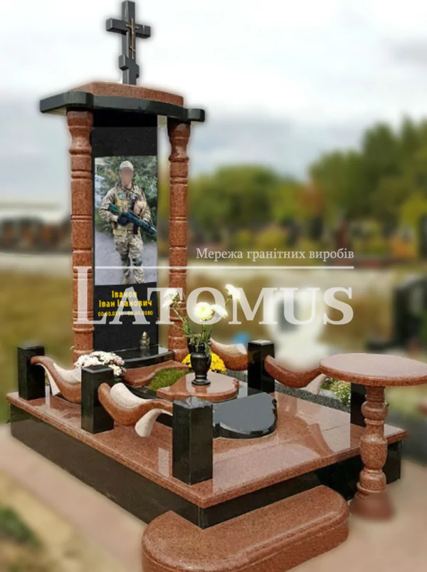 Ціни на гранітний комплекс на могилу