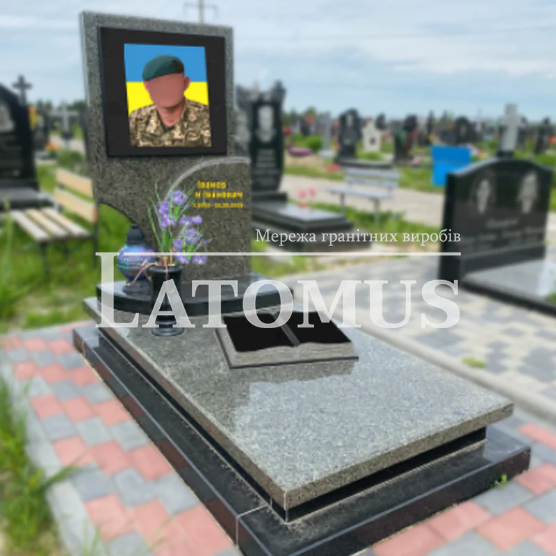 Гранітний памятник на могилу купити