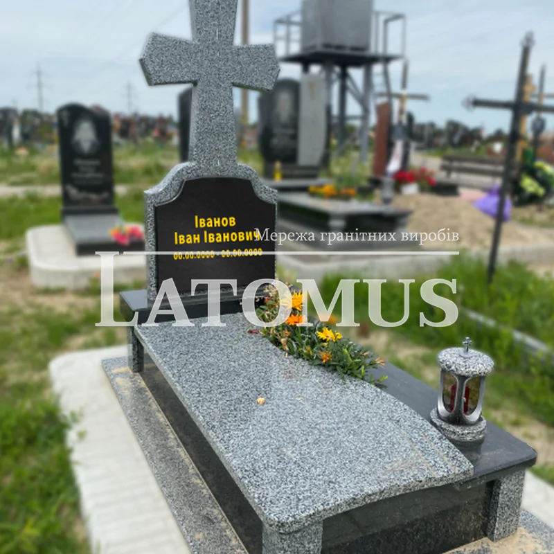 Пам`ятник з граніту для Військовослужбовця