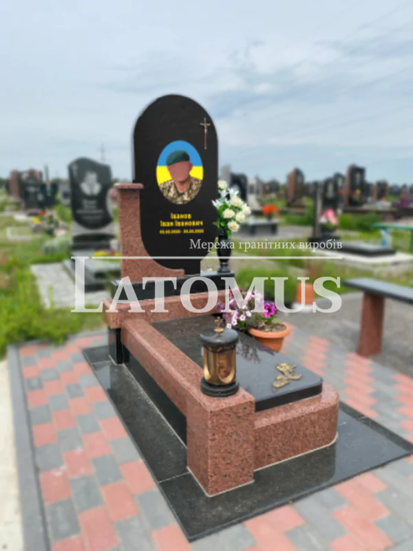 Ексклюзивний пам ятник для військового ціни