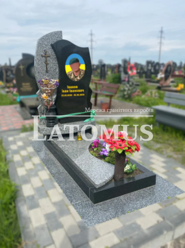 Гранітний памятник Покост