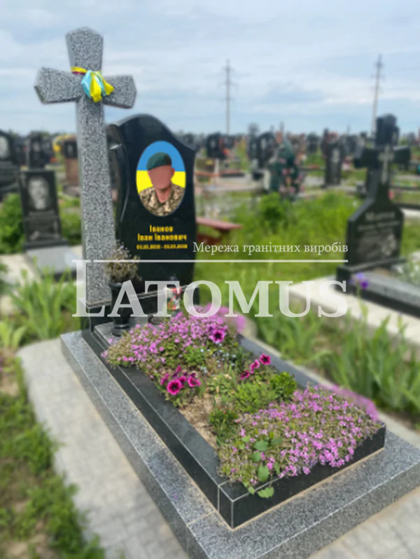 Гранітний памятник Покост