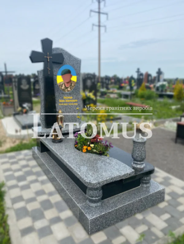 Військовий гранітний пам ятник купити