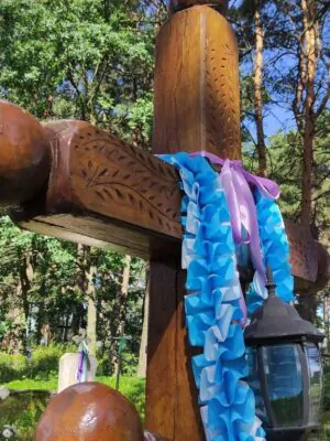 Традиції в оформлені могил