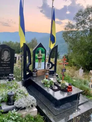 Військовий пам'ятник